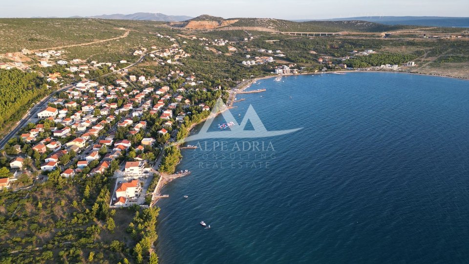 ROVANJSKA - ATRAKTIVNÍ POZEMEK - 2.346 M2 - 293.250 €